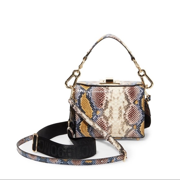 Steve Madden Handbags - Brand New Women’s Snakeskin Purse